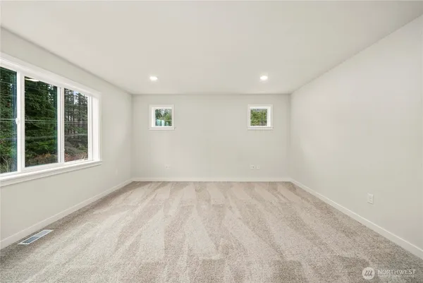 $649,990 | 3999 Flat Top Drive, Bremerton, WA 98312