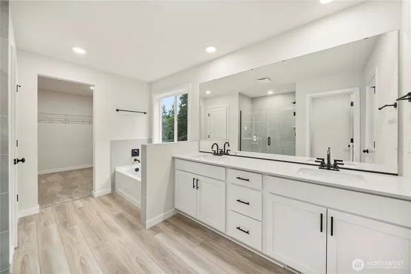 $649,990 | 3999 Flat Top Drive, Bremerton, WA 98312