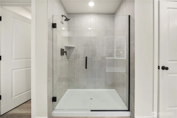 $649,990 | 3999 Flat Top Drive, Bremerton, WA 98312