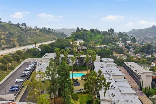 $430,000 | 1517 East Garfield Avenue, Unit 32, Glendale, CA 91206