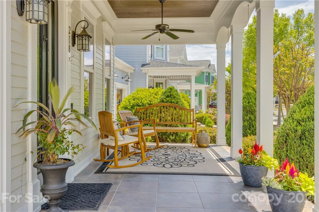218 Crowded Roots Road Fort Mill, SC 29715 - Photo 2 of 27 Gallery Image 2