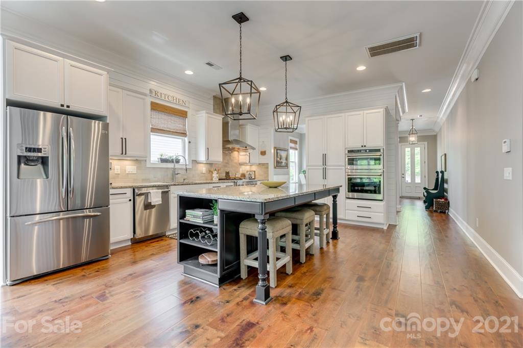 218 Crowded Roots Road Fort Mill, SC 29715 - Photo 11 of 27 Gallery Image 11