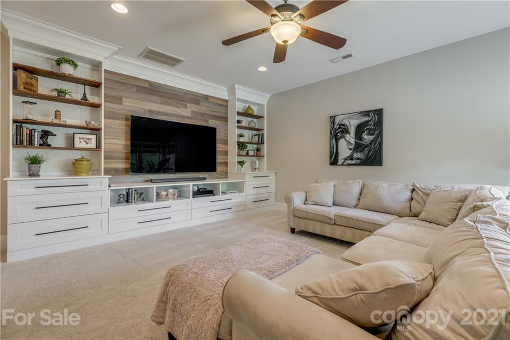 218 Crowded Roots Road Fort Mill, SC 29715 - Photo 23 of 27 Gallery Image 23