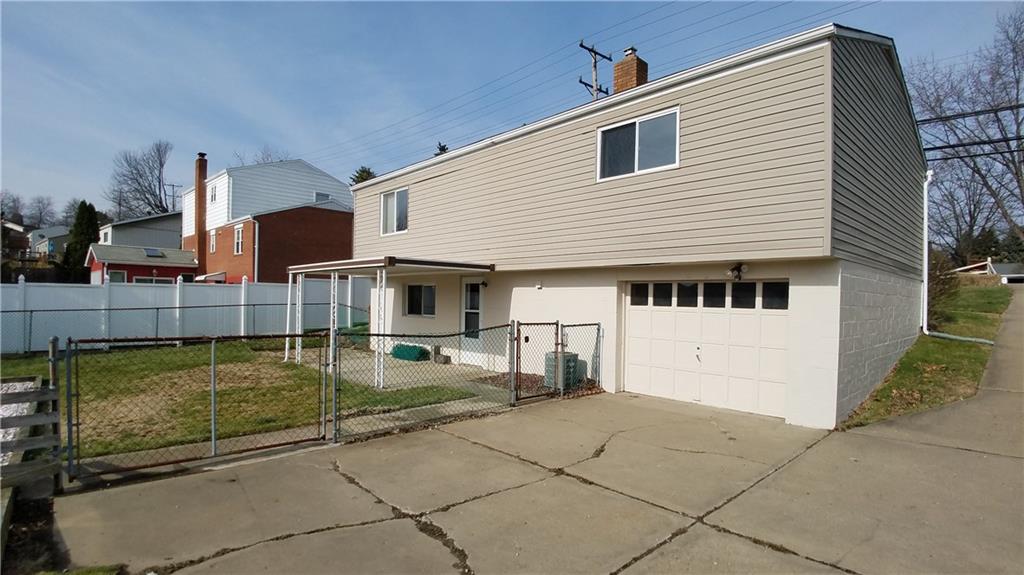 3678 Brodhead Road Monaca, PA 15061 - Photo 20 of 25 Fenced in yard