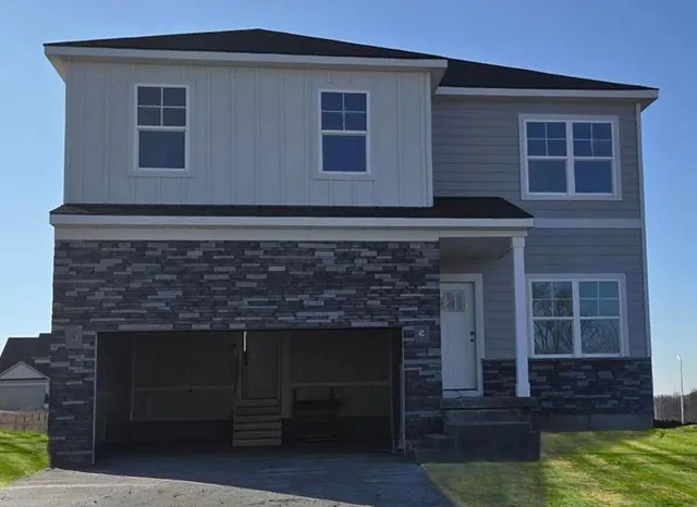 $419,990 | 7607 Northeast 107th Terrace, Kansas City, MO 64157