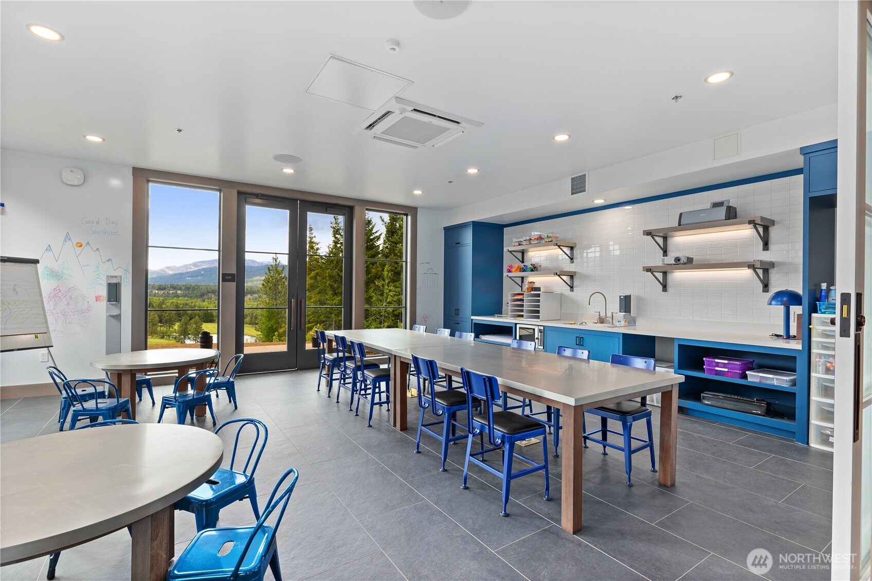 430 Iron Monarch Loop Cle Elum, WA 98922 - Photo 29 of 35 a view of a dining room with furniture window and outside view