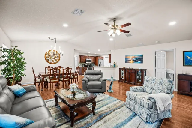 $249,900 | 79 Flores Del Norte, Fort Pierce, FL 34951