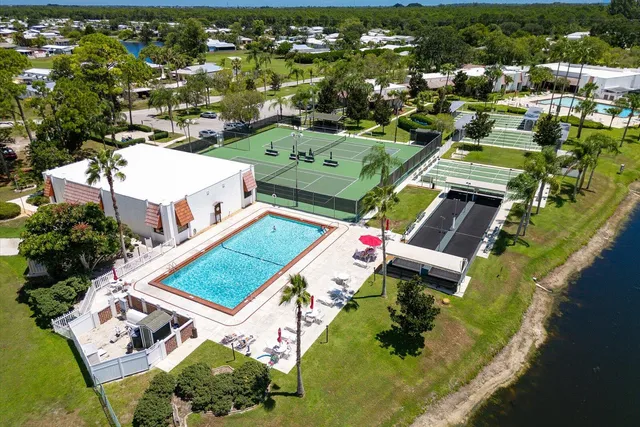 $249,900 | 79 Flores Del Norte, Fort Pierce, FL 34951