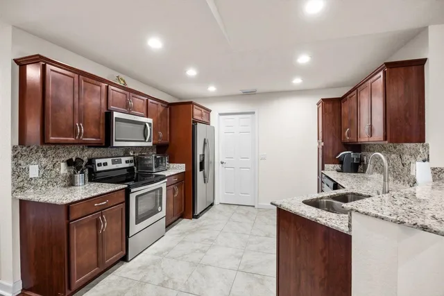 $249,900 | 79 Flores Del Norte, Fort Pierce, FL 34951