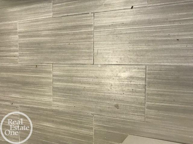 19161 29 Mile Road Ray, MI 48096 - Photo 6 of 25