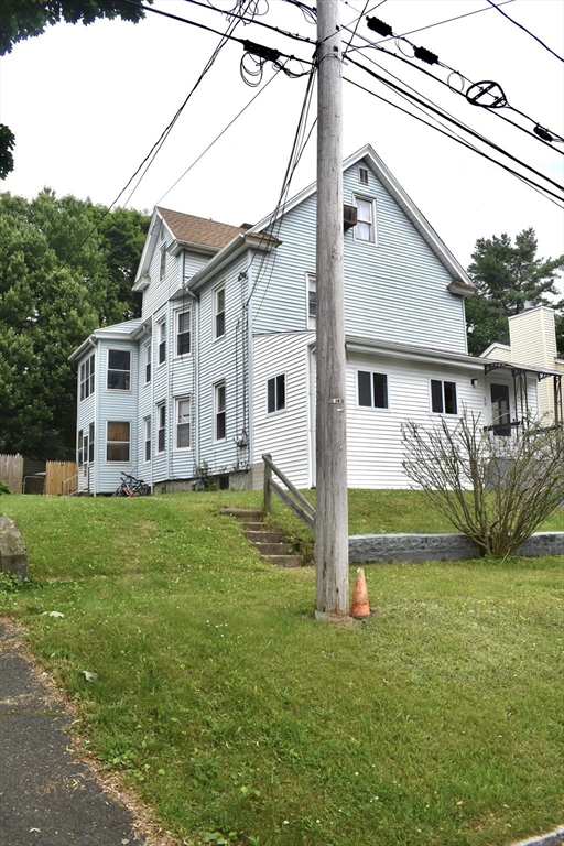 50-52 Balis Street Springfield, MA 01109 - Photo 3 of 42