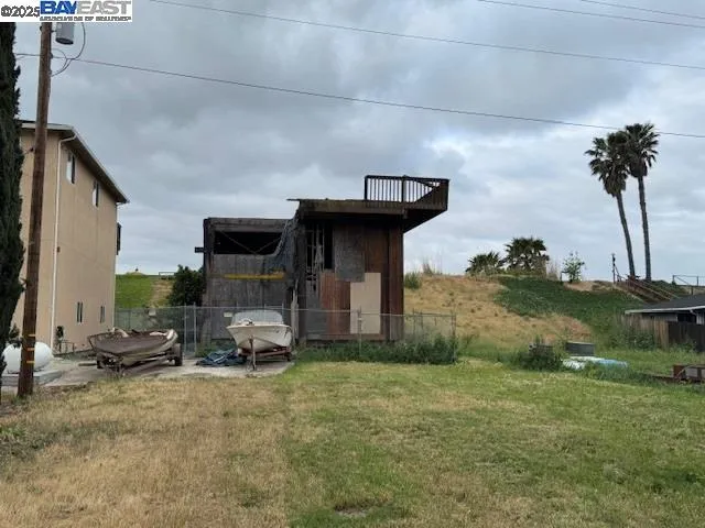 a view of a garden with a lake