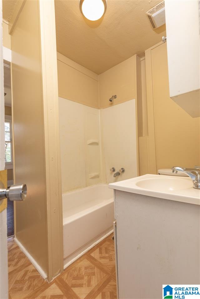 304 12th Street Southwest Birmingham, AL 35211 - Photo 20 of 25