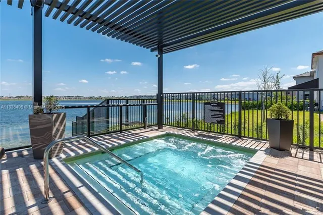 $4,900 | 8853 Northwest 155th Terrace, Unit 8853, Miami Lakes, FL 33018