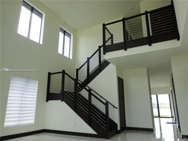 $4,900 | 8853 Northwest 155th Terrace, Unit 8853, Miami Lakes, FL 33018