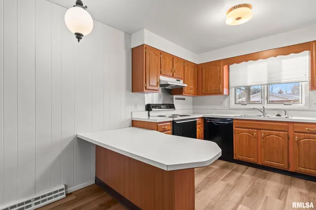 $199,900 | 2337 Grinnell Drive, Springfield, IL 62704