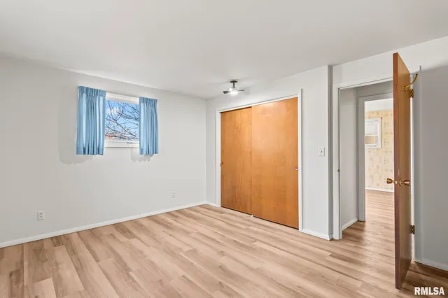 $199,900 | 2337 Grinnell Drive, Springfield, IL 62704