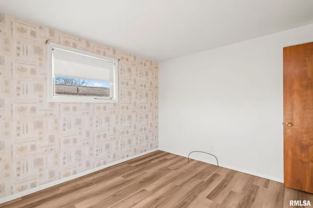 $199,900 | 2337 Grinnell Drive, Springfield, IL 62704