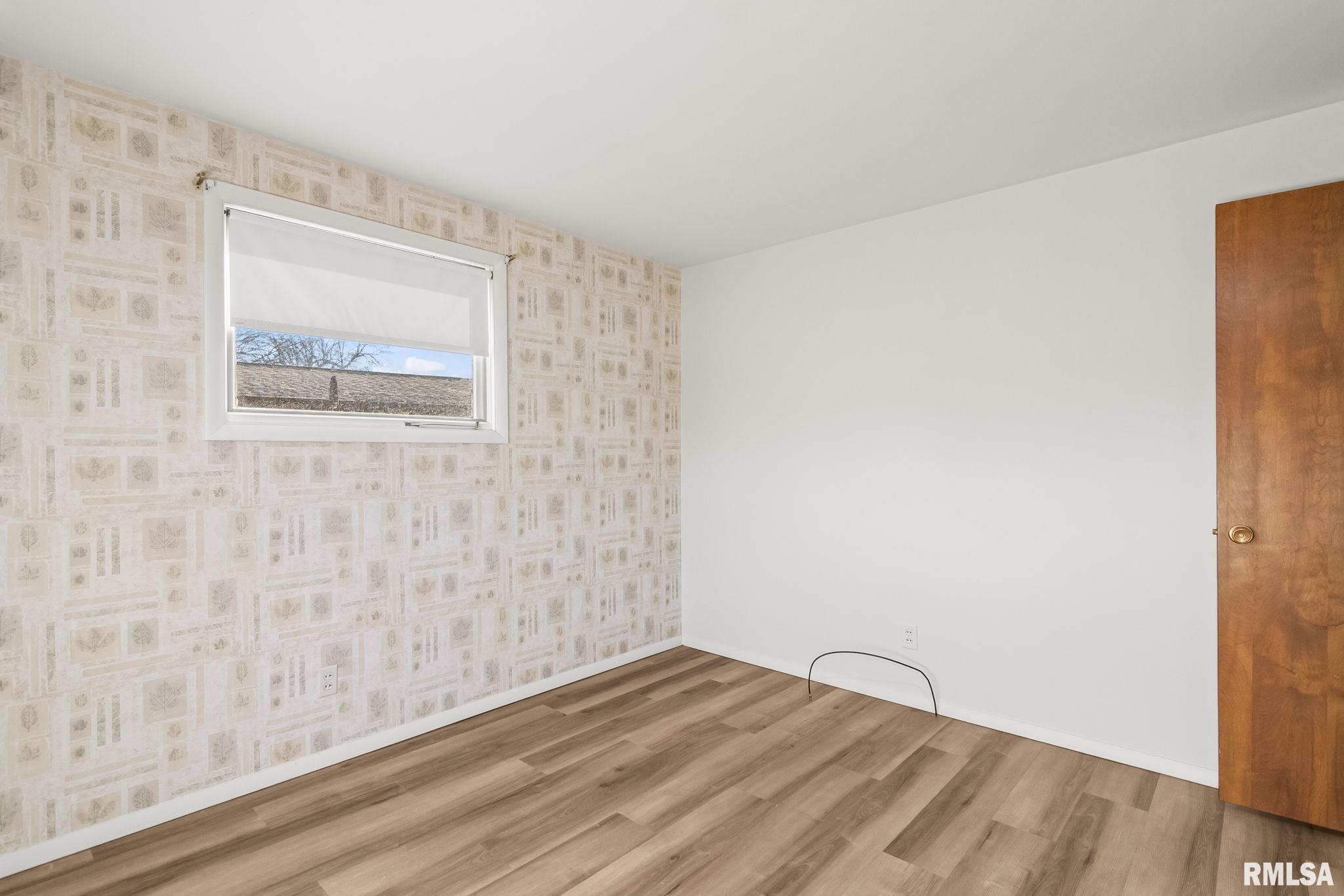 2337 Grinnell Drive Springfield, IL 62704 - Photo 24 of 39