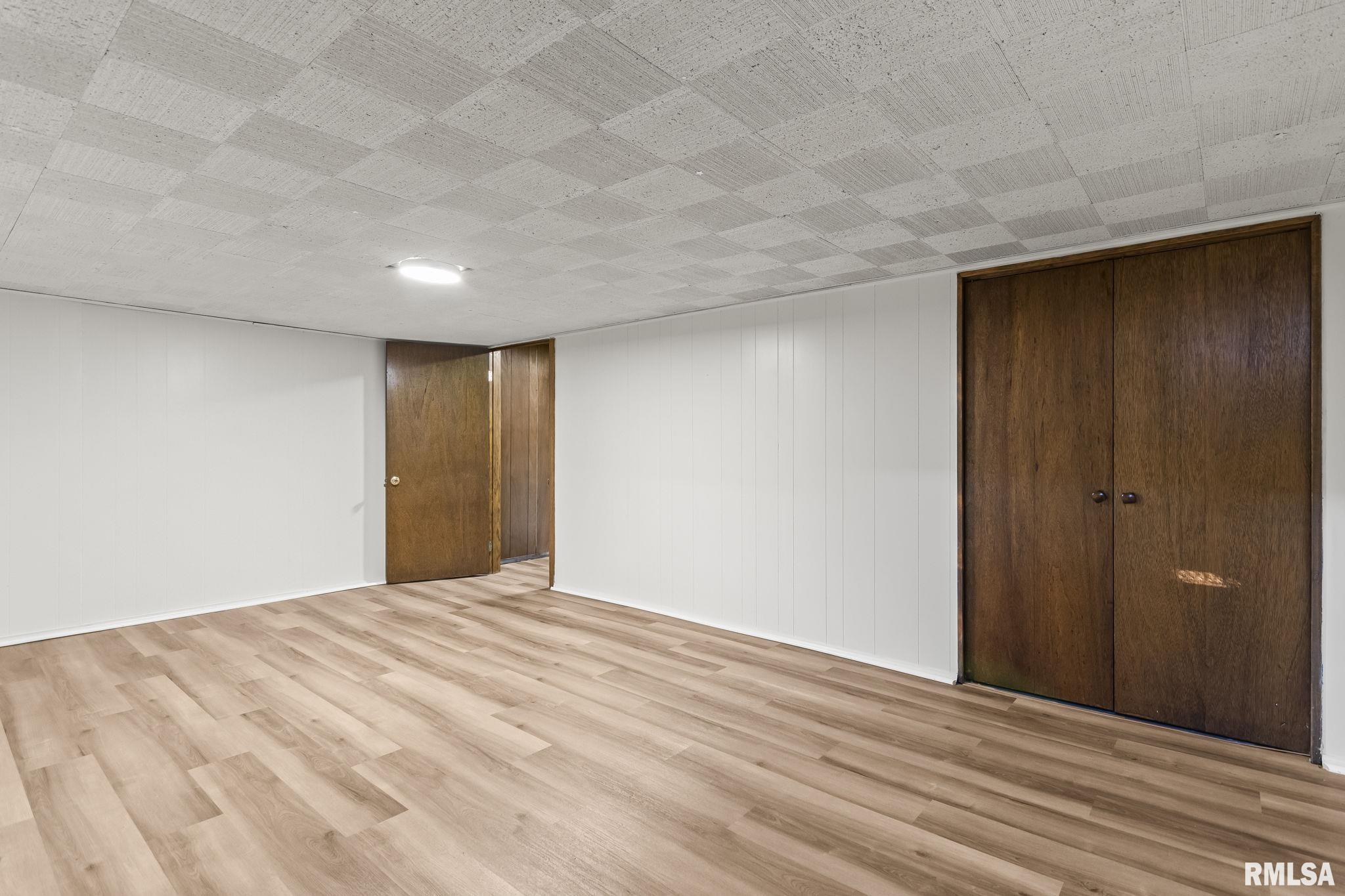 2337 Grinnell Drive Springfield, IL 62704 - Photo 30 of 39