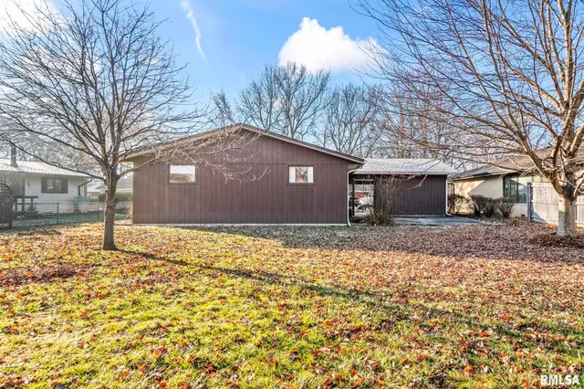 $199,900 | 2337 Grinnell Drive, Springfield, IL 62704