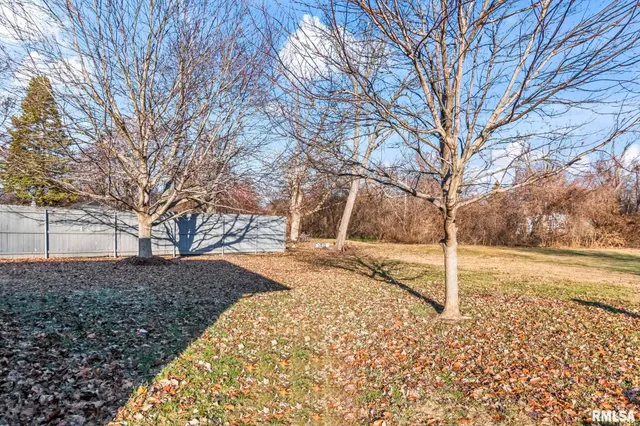 $199,900 | 2337 Grinnell Drive, Springfield, IL 62704