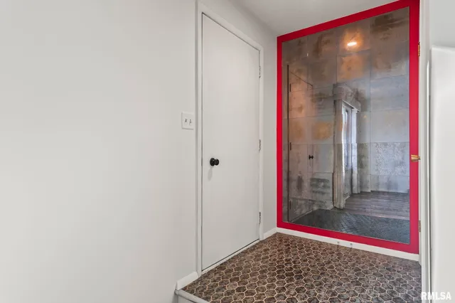 $199,900 | 2337 Grinnell Drive, Springfield, IL 62704