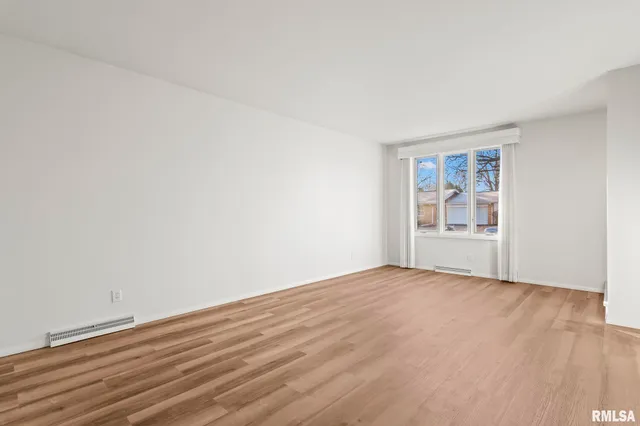 $199,900 | 2337 Grinnell Drive, Springfield, IL 62704