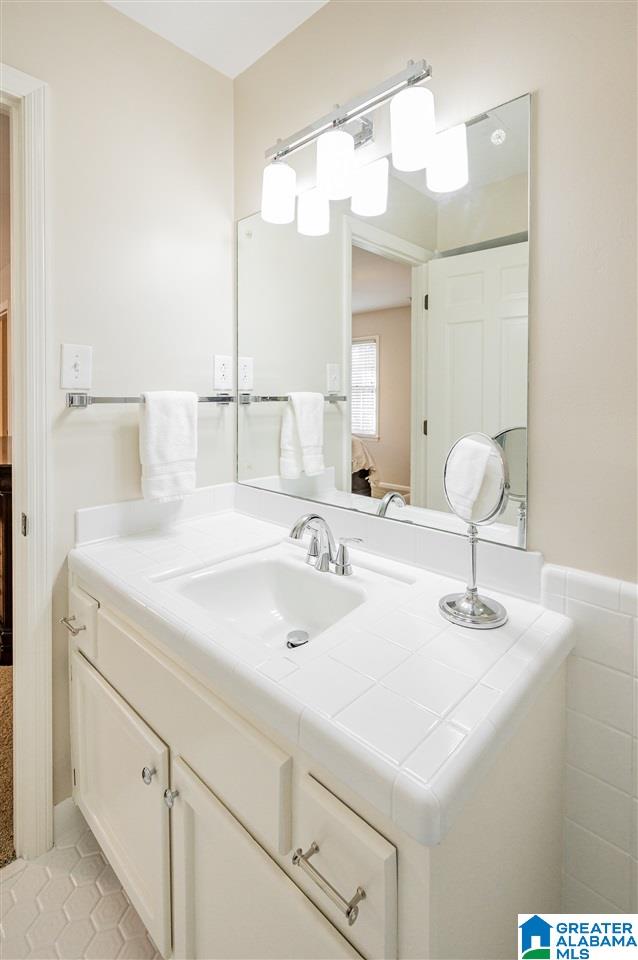 3441 South Brookwood Road Birmingham, AL 35223 - Photo 34 of 46