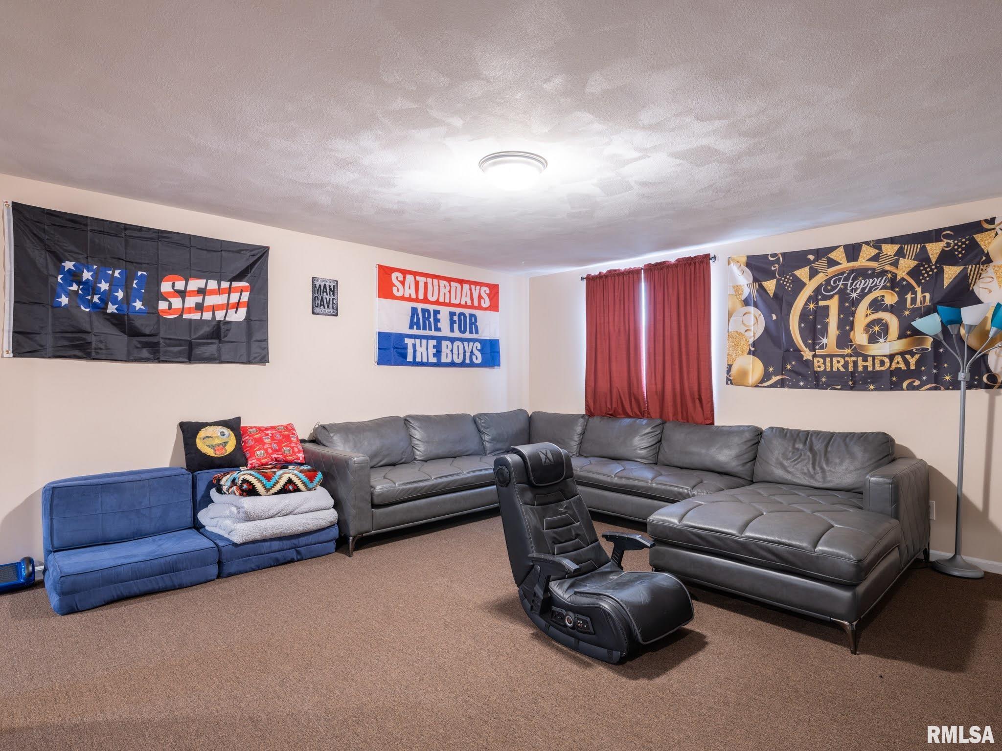 1628 West Geneva Road Peoria, IL 61615 - Photo 44 of 46 Gallery Image 44