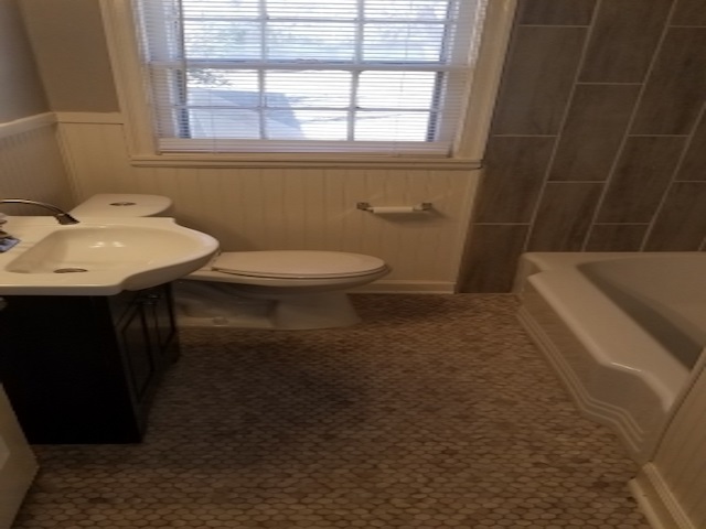 1049 Vaughn Road Memphis, TN 38122 - Photo 7 of 10