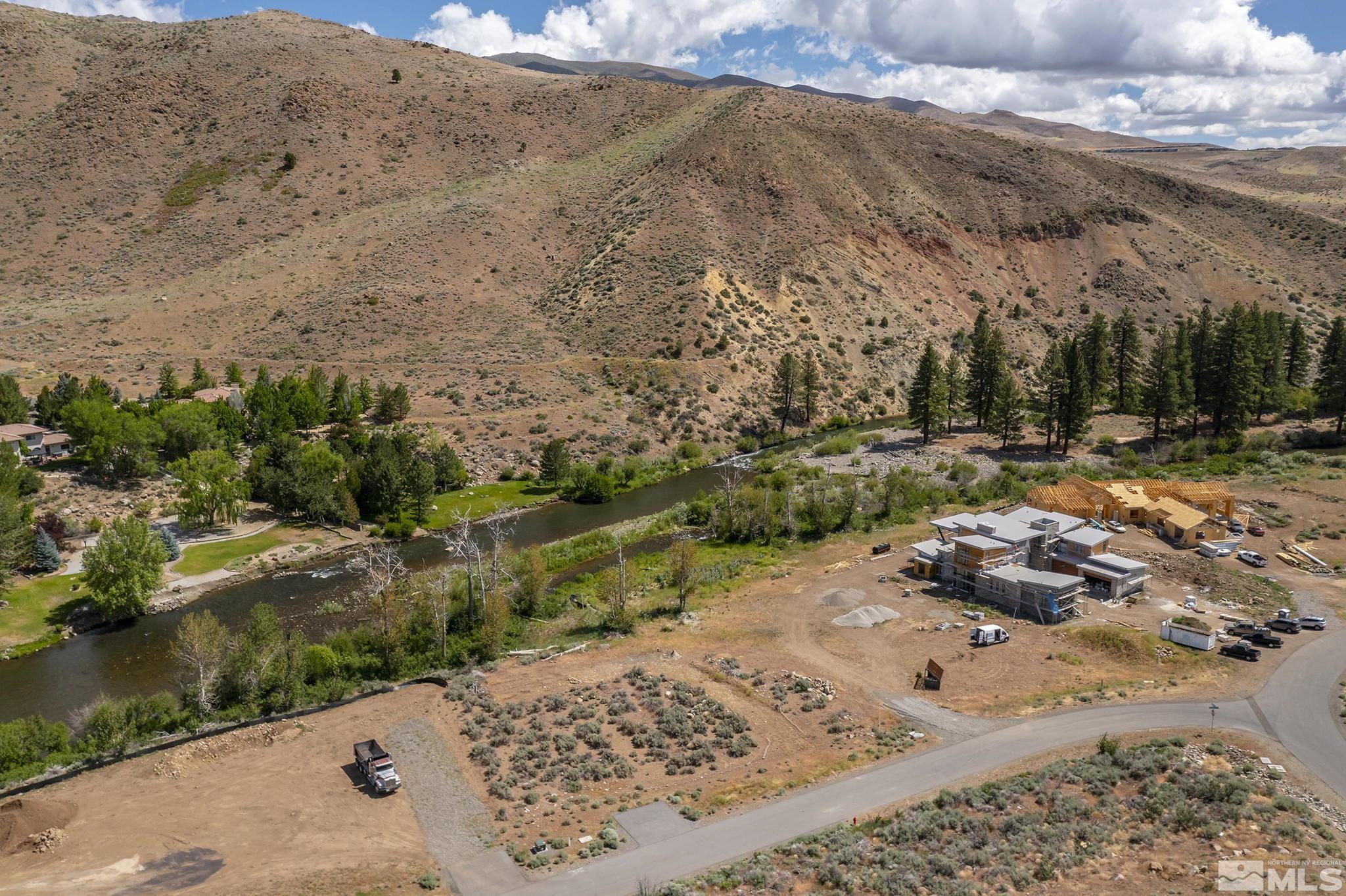 415 River Pines Drive, Unit 7 Reno, NV 89439 - Photo 22 of 27 a view of a backyard of a house