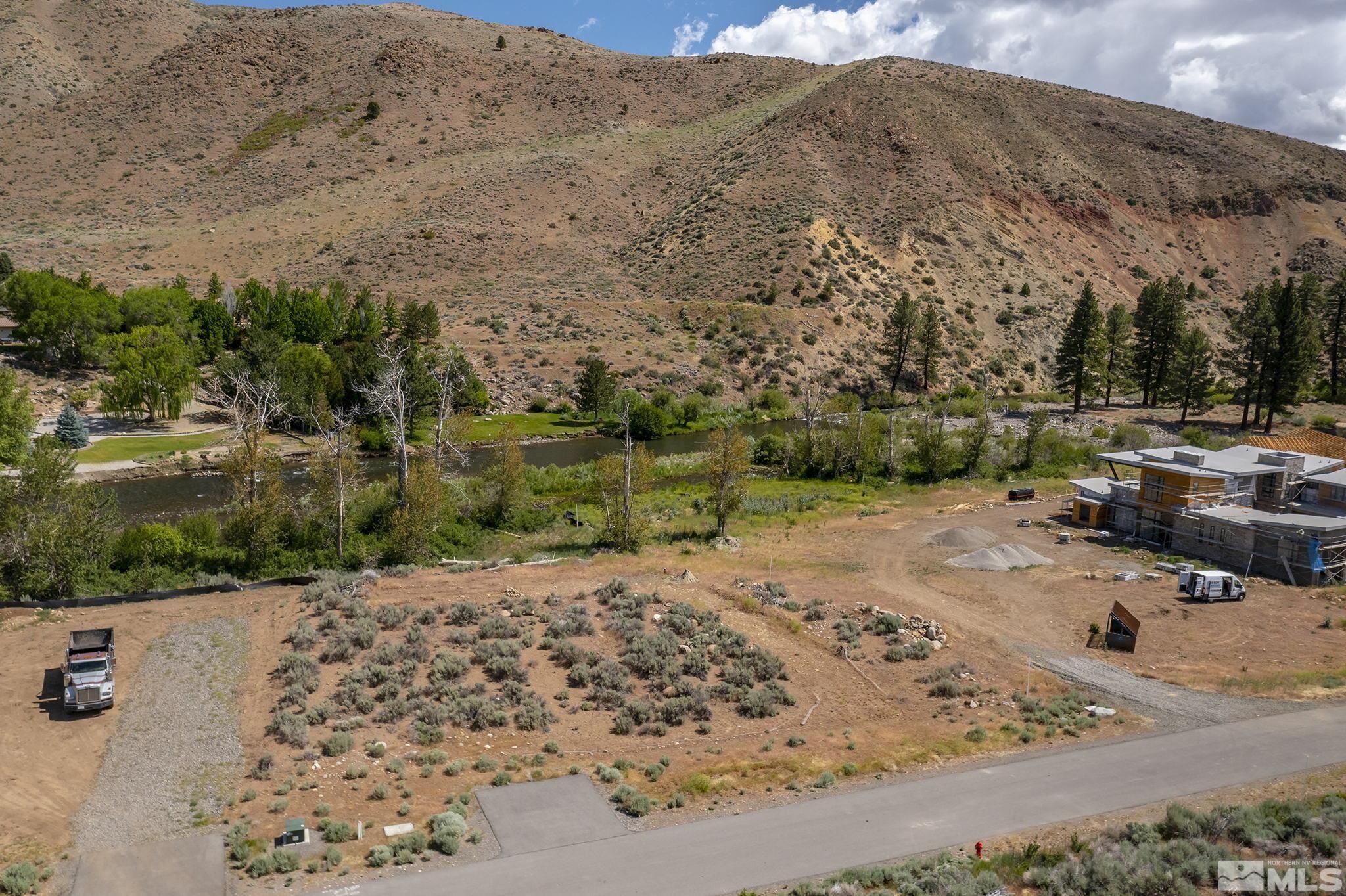 415 River Pines Drive, Unit 7 Reno, NV 89439 - Photo 8 of 27 a view of a backyard of a house
