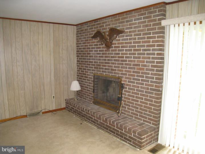 2593 Shaws Corner Road Clayton, DE 19938 - Photo 4 of 16 Family Room