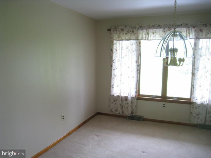 2593 Shaws Corner Road Clayton, DE 19938 - Photo 10 of 16 Dining Room
