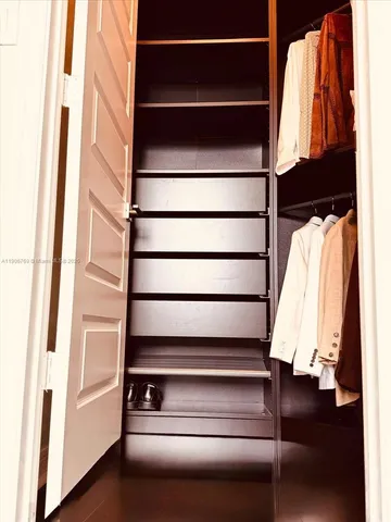 $1,239,000 | 617 Northeast 191st Street, Miami, FL 33179