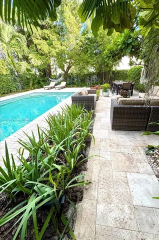 $1,239,000 | 617 Northeast 191st Street, Miami, FL 33179