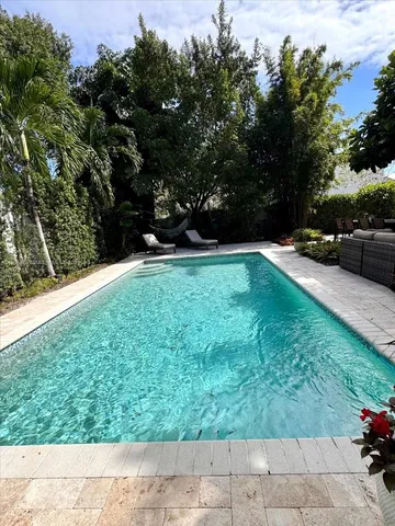 $1,239,000 | 617 Northeast 191st Street, Miami, FL 33179