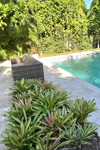 $1,239,000 | 617 Northeast 191st Street, Miami, FL 33179