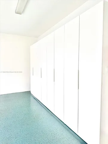 $1,239,000 | 617 Northeast 191st Street, Miami, FL 33179