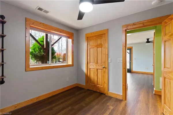 $325,000 | 650 Cabin Cove Lane, Moravian Falls, NC 28654