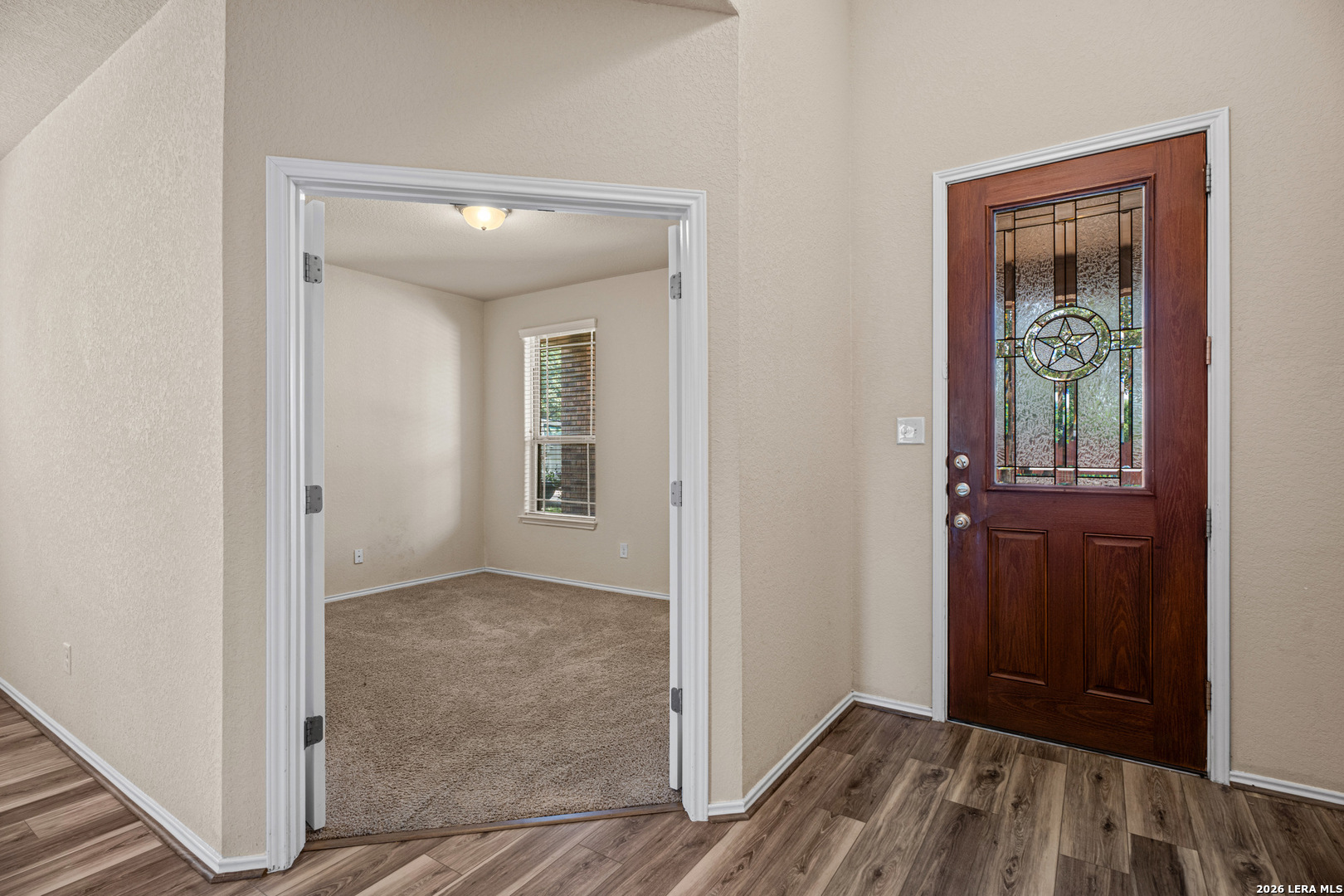 129 Enchanted View Cibolo, TX 78108 - Photo 3 of 31