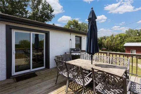 $669,950 | 1204 East 223rd Street, Cleveland, MO 64734