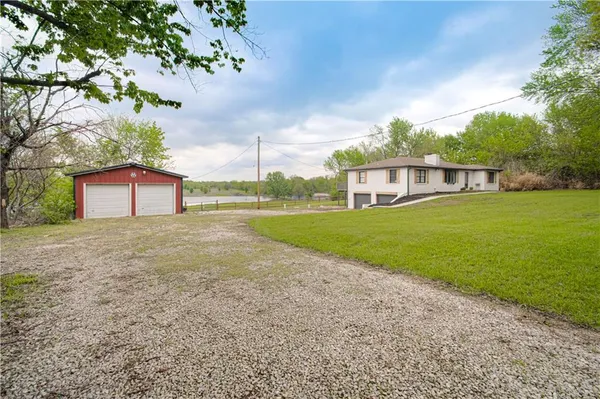 $664,950 | 1204 East 223rd Street, Cleveland, MO 64734