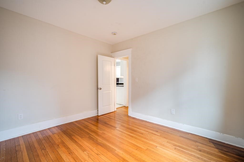 83-85 Thompson Street Springfield, MA 01109 - Photo 3 of 17