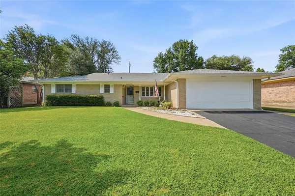$265,000 | 1712 Oakhill Drive, Sherman, TX 75092