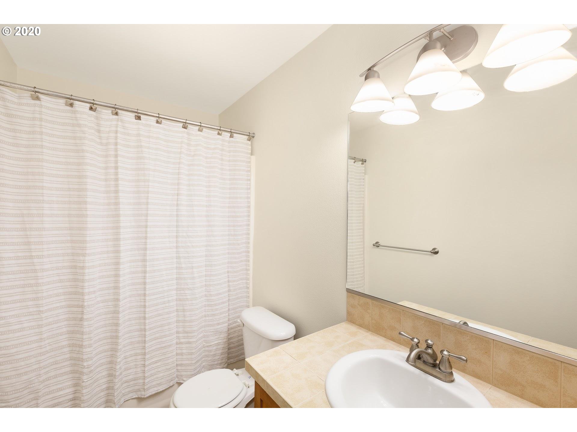 15522 Southwest Stone Ridge Circle Beaverton, OR 97007 - Photo 17 of 21 Gallery Image 17