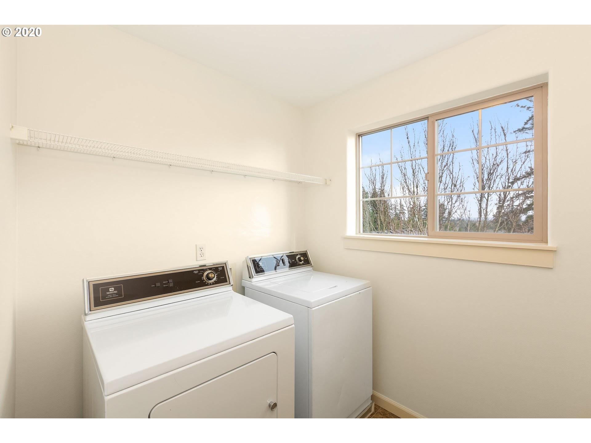 15522 Southwest Stone Ridge Circle Beaverton, OR 97007 - Photo 18 of 21 Gallery Image 18