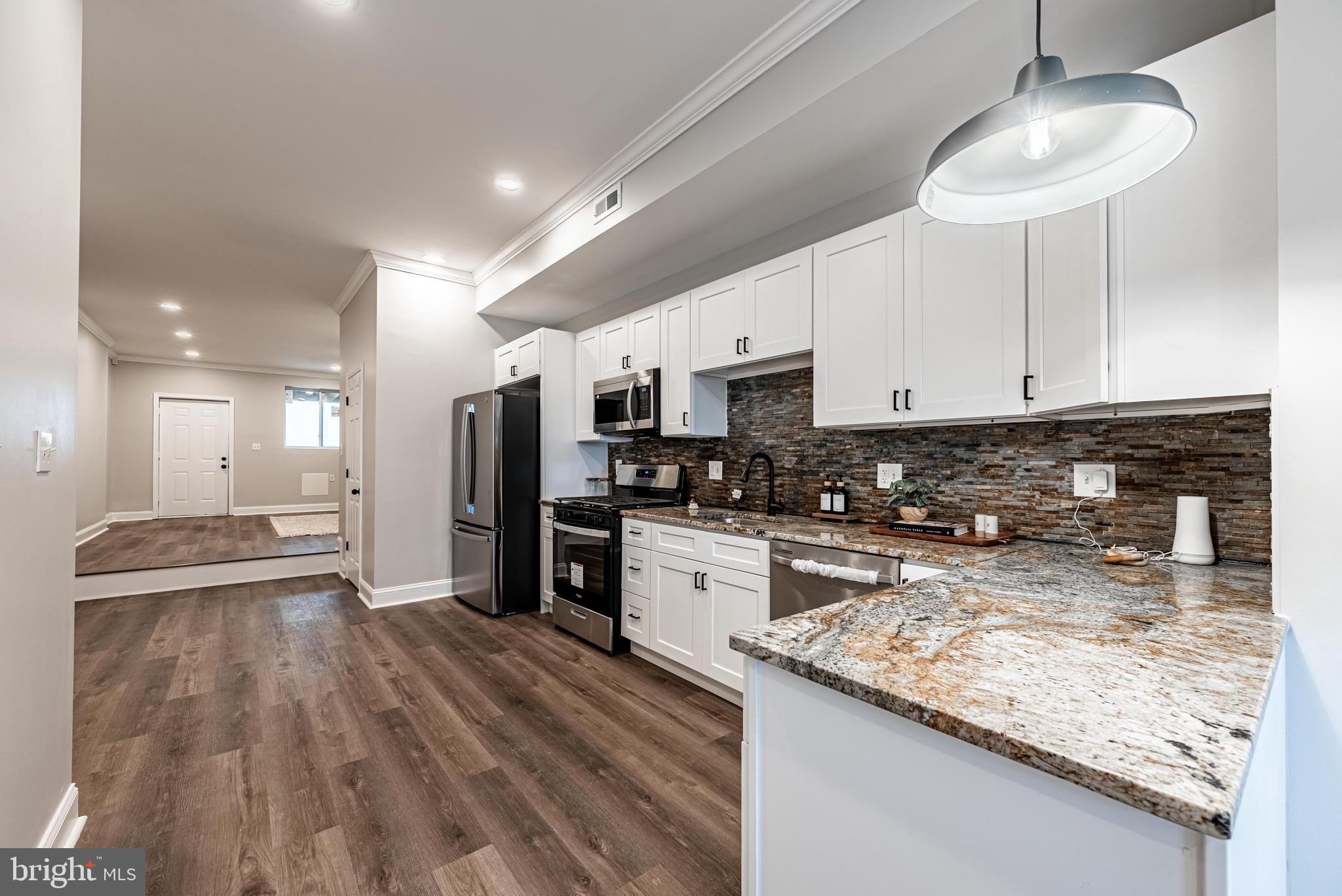 1706 Federal Street Baltimore, MD 21213 - Photo 5 of 26