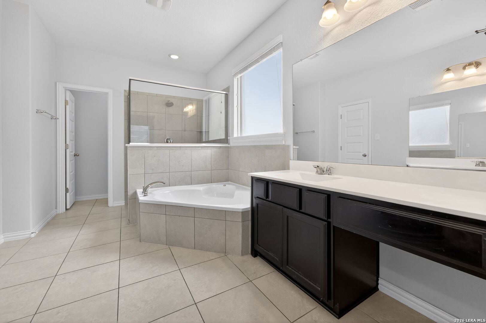 2805 Cheney Road Schertz, TX 78108 - Photo 10 of 36